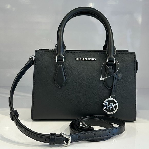 MICHAEL KORS Sheila Small Faux Saffiano Leather Crossbody Bag, Luxury, Bags  & Wallets on Carousell